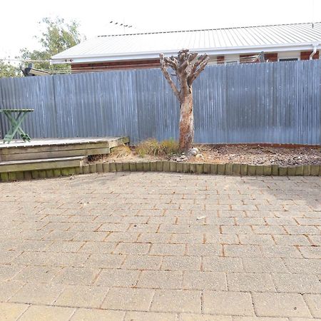 Colonial Motel Invercargill Exterior photo