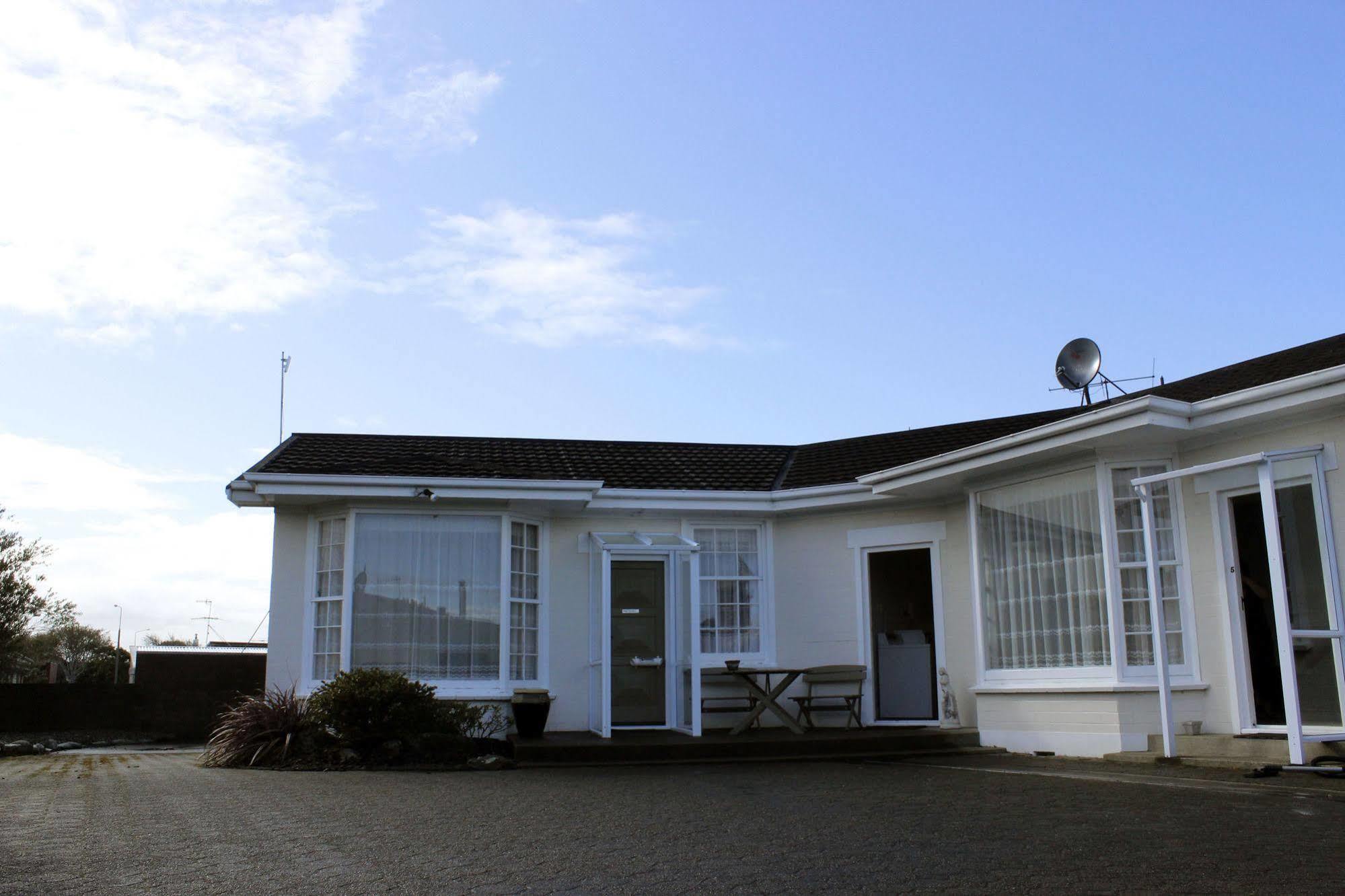 Colonial Motel Invercargill Exterior photo